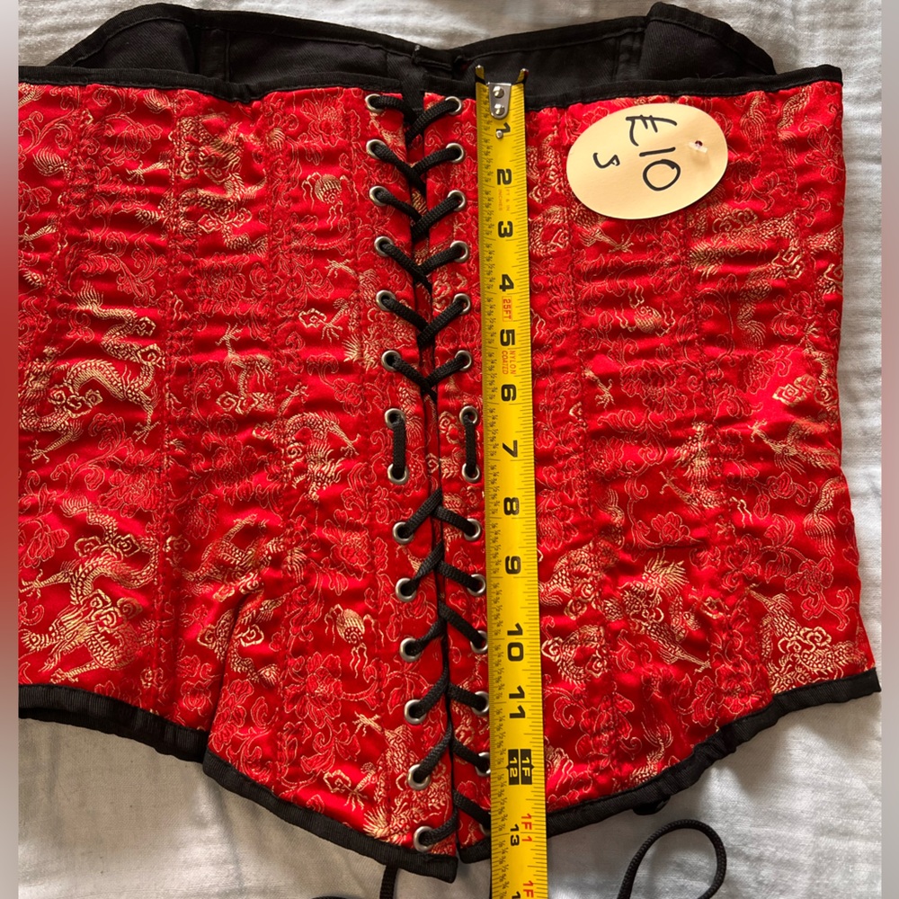 Vintage 1999 Victoria's Secret red and gold dragon silk blend Corset - Picture 2 of 6